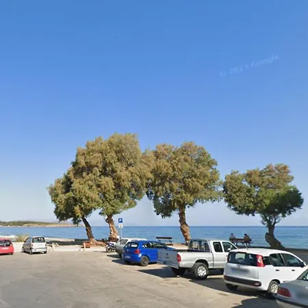 Sun Beach Apartments In Chania 8 &10& 13 * خانيا