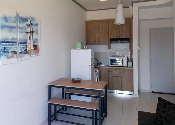 Sun In Chania 8 &10& 13