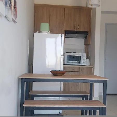 公寓 Sun Beach Apartments In Chania 8 &10& 13 *