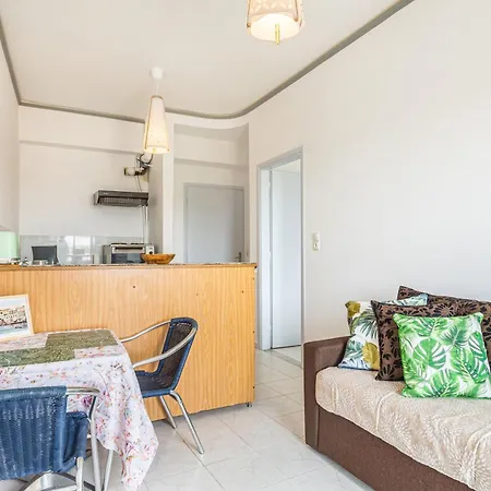 Sun Beach Apartments In Chania 8 &10& 13 *
